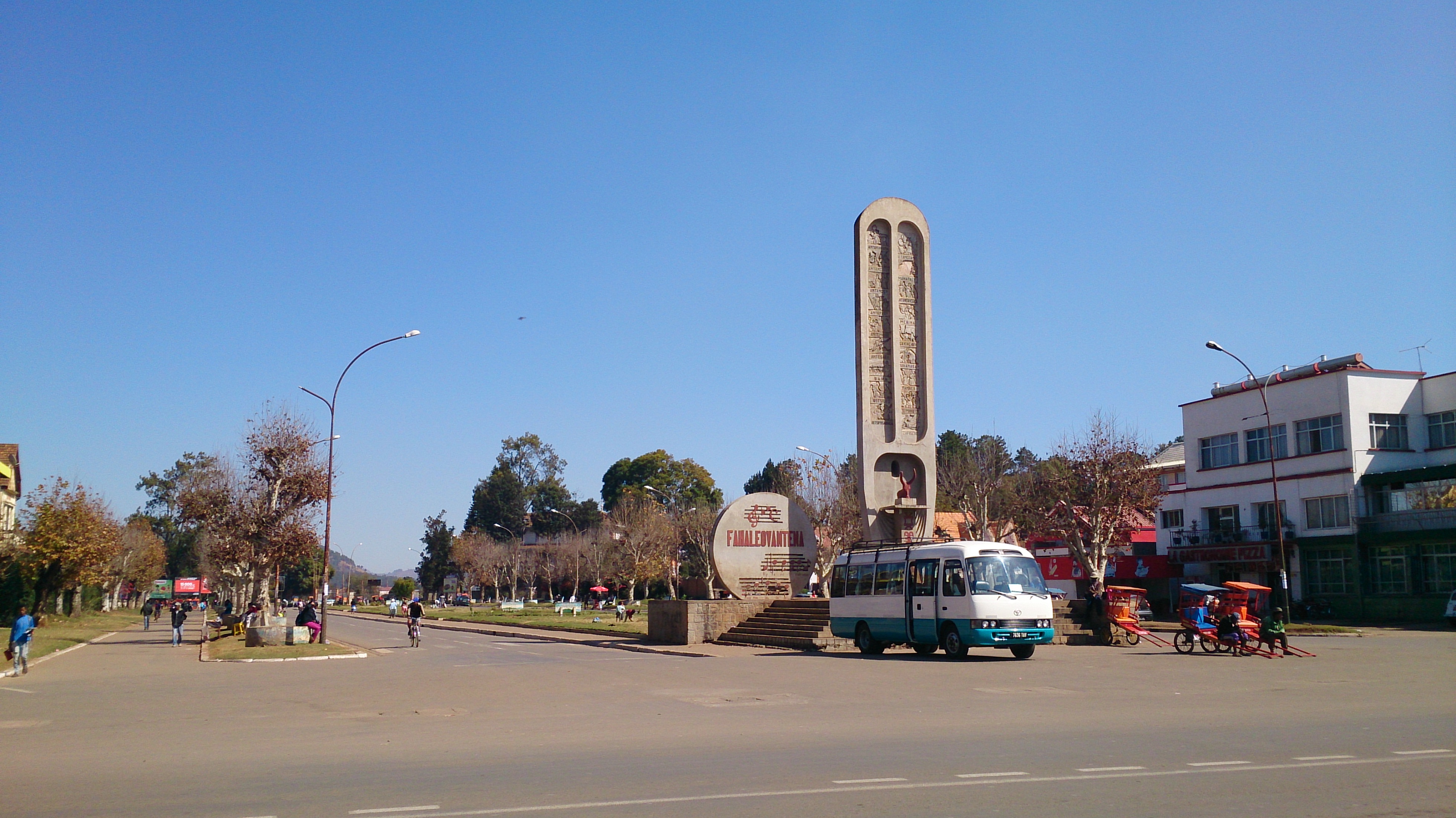 DSC_0244 Antsirabe et ses avenues